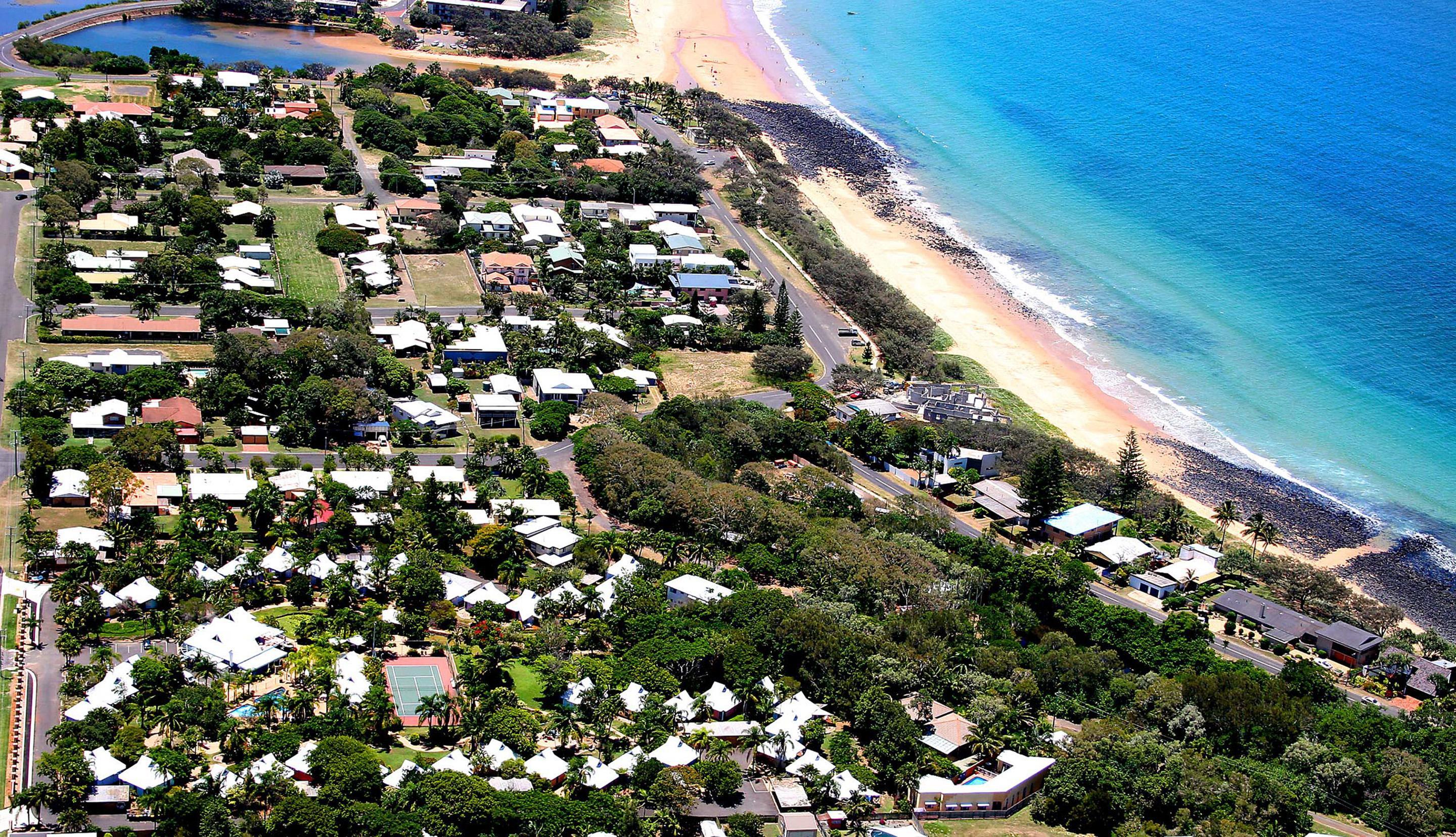 Kellys Beach Resort Bargara Exterior photo